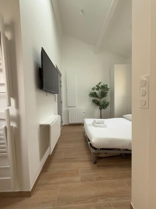 Dans Le 16e Appartement